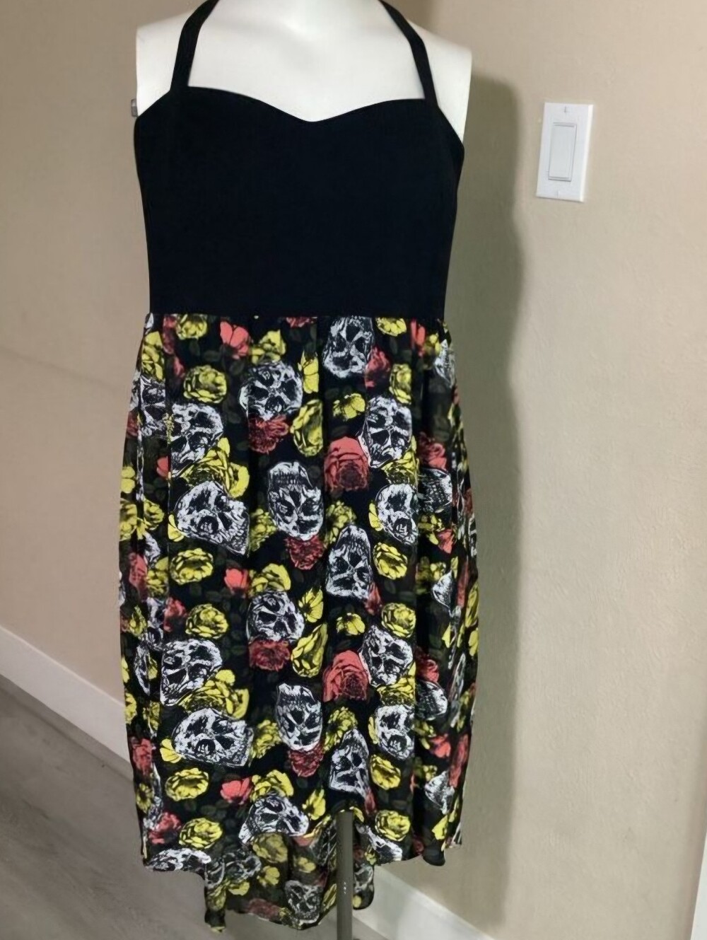 Torrid Vintage Black Skull Flower, High/Low Summer Dress with Zipper